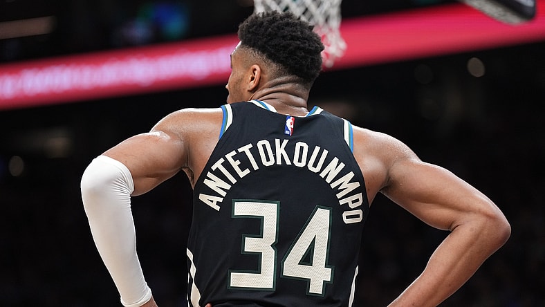 NBA: Milwaukee Bucks at Phoenix Suns