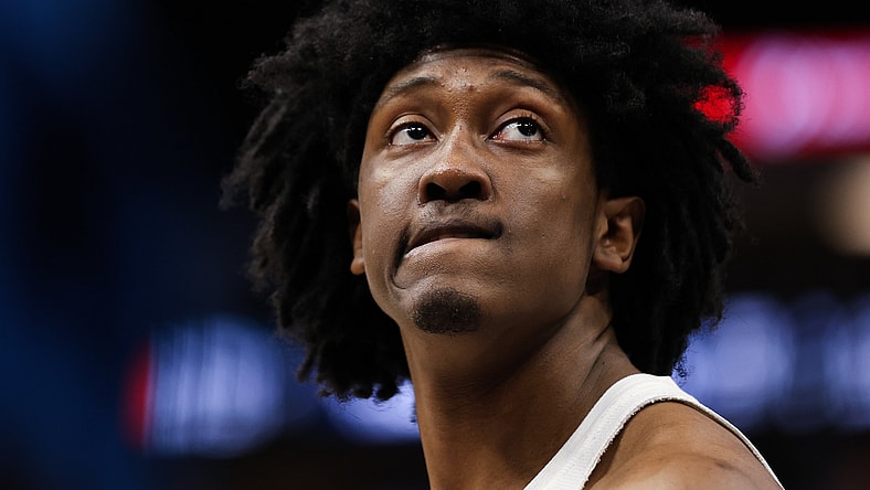 NBA: Oklahoma City Thunder at Minnesota Timberwolves