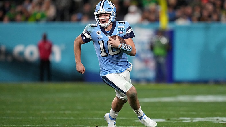 NCAA Football: Holiday Bowl-North Carolina at Oregon