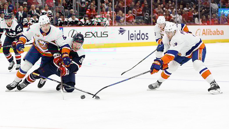 NHL: New York Islanders at Washington Capitals