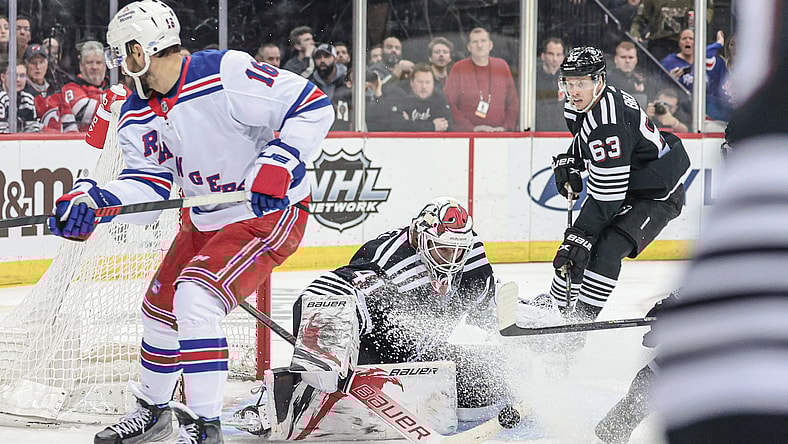 NHL: New York Rangers at New Jersey Devils