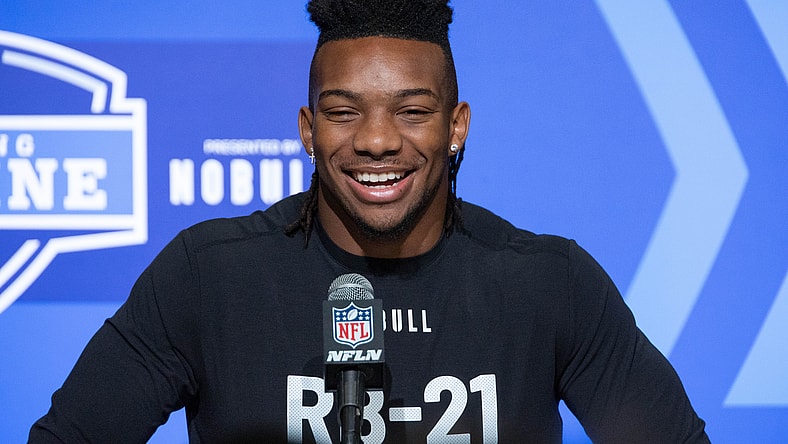 los angeles chargers mock draft: bijan robinson