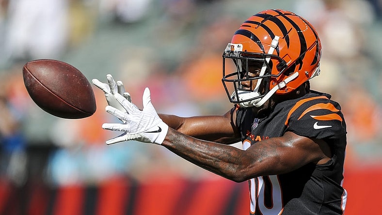 Nov 6, 2022; Cincinnati, Ohio, USA; Cincinnati Bengals wide receiver Mike Thomas (80) catches a pass during warmups prior to the game against the Carolina Panthers at Paycor Stadium. Mandatory Credit: Katie Stratman-USA TODAY Sports