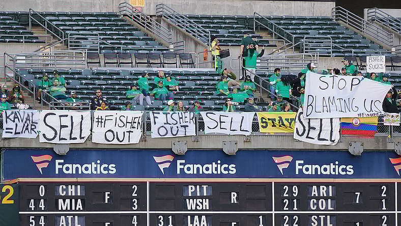 MLB: Cincinnati Reds at Oakland Athletics