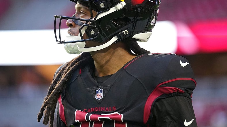 Arizona Cardinals wide receiver DeAndre Hopkins (10) takes the field before they take on the New Orleans Saints at State Farm Stadium in Glendale on Oct. 20, 2022.