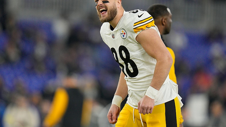 fantasy football cheat sheet: pat freiermuth