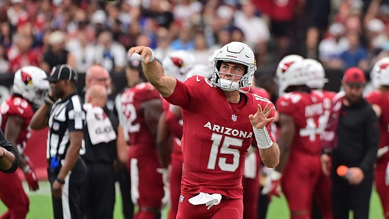 Sep 24, 2023; Glendale, Arizona, USA;  Arizona Cardinals quarterback Clayton Tune (15) warms up on the sideline in the first half against the Dallas Cowboys at State Farm Stadium. Mandatory Credit: Matt Kartozian-USA TODAY Sports
