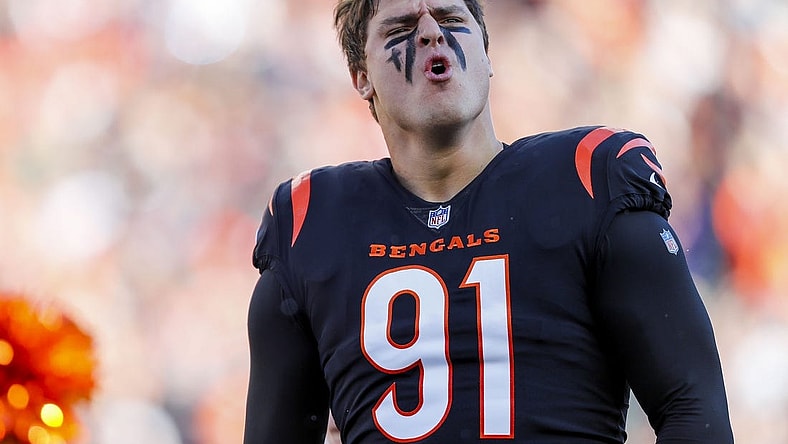 Nov 12, 2023; Cincinnati, Ohio, USA; Cincinnati Bengals defensive end Trey Hendrickson (91) runs onto the field before the game against the Houston Texans at Paycor Stadium. Mandatory Credit: Katie Stratman-USA TODAY Sports