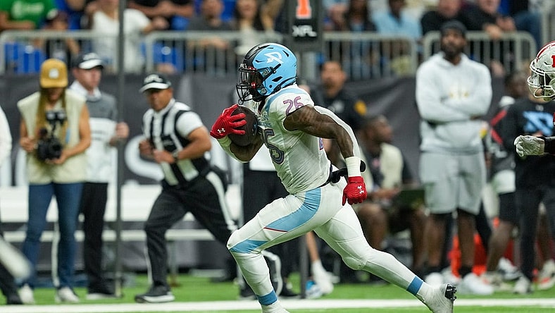 May 13, 2023; San Antonio, TX, USA;  Arlington Renegades running back Leddie Brown (26) runs for a score in the second half against the DC Defenders at the Alamodome. Mandatory Credit: Daniel Dunn-USA TODAY Sports
