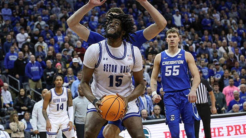 Jan 20, 2024; Newark, New Jersey, USA; Seton Hall Pirates center Jaden Bediako (15) looks to shoot as Creighton Bluejays center Ryan Kalkbrenner (11) defends during the second half at Prudential Center. Mandatory Credit: Vincent Carchietta-USA TODAY Sports