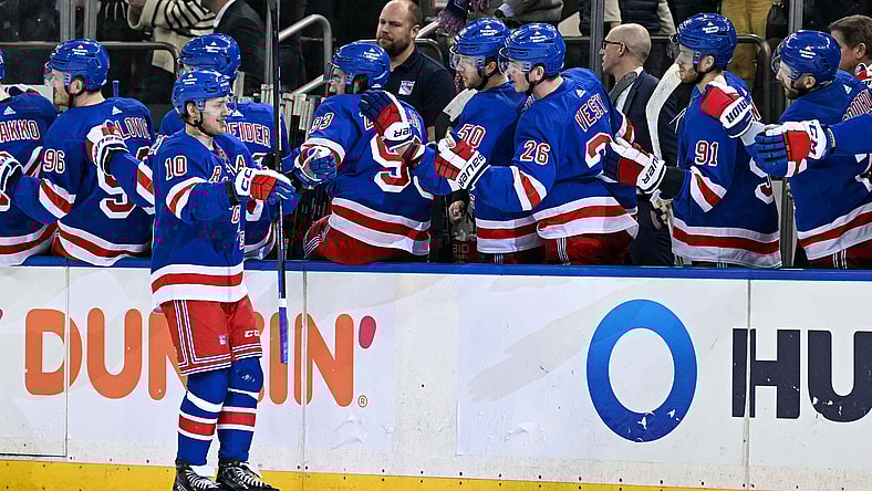 NHL: New York Islanders at New York Rangers