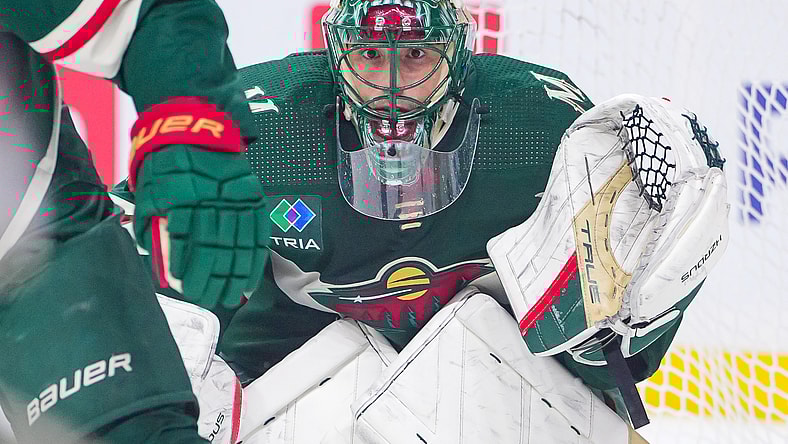 NHL: Ottawa Senators at Minnesota Wild