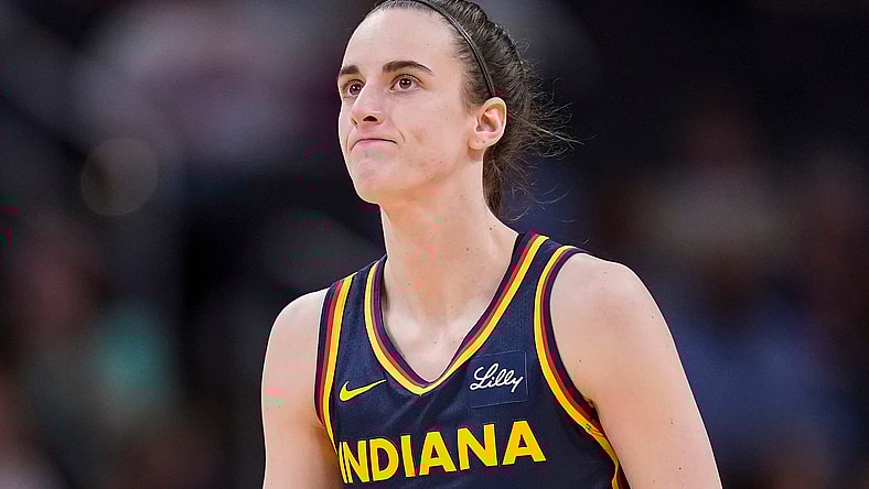 Caitlin Clark, Indiana Fever
