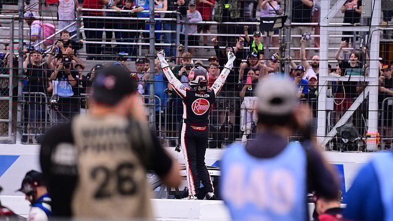 NASCAR: USA TODAY 301