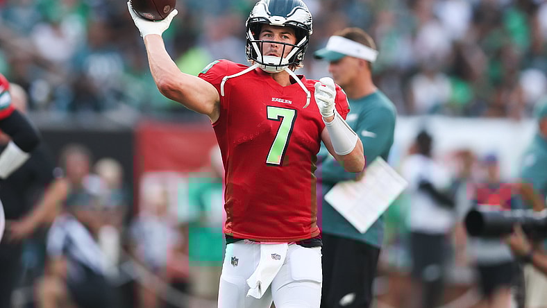 Kenny Pickett, Philadelphia Eagles