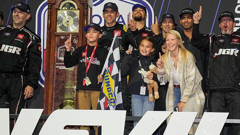 NASCAR Xfinity: NASCAR Xfinity Series Playoff Race at Martinsville