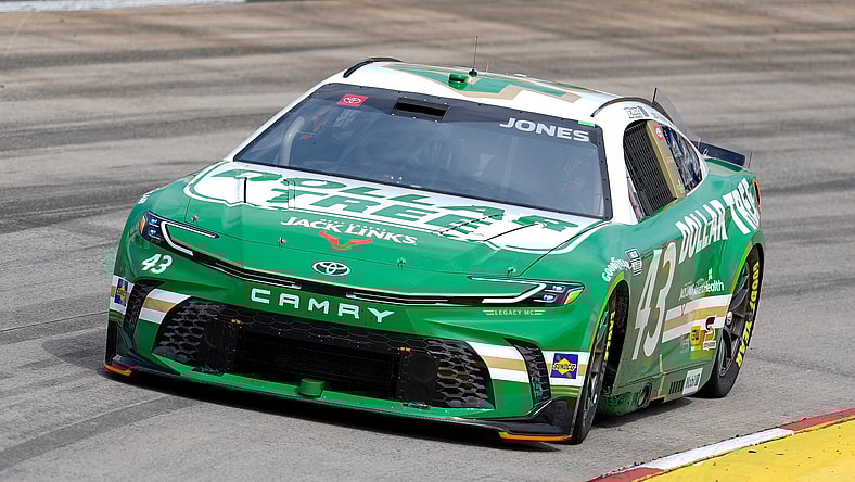 NASCAR: Cup Practice and Qualifying