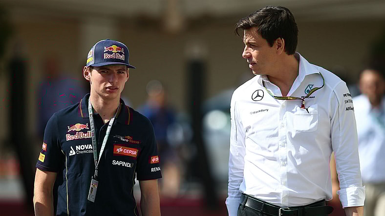max verstappen toto wolff mercedes f1