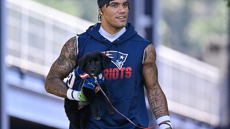 New England Patriots cornerback Christian Gonzalez