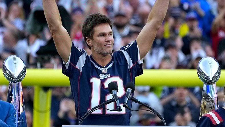 Syndication: The Providence Journal