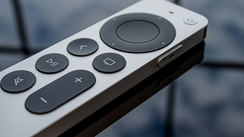 tv remote / wrestling streaming services