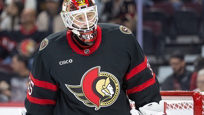 NHL: New York Islanders at Ottawa Senators