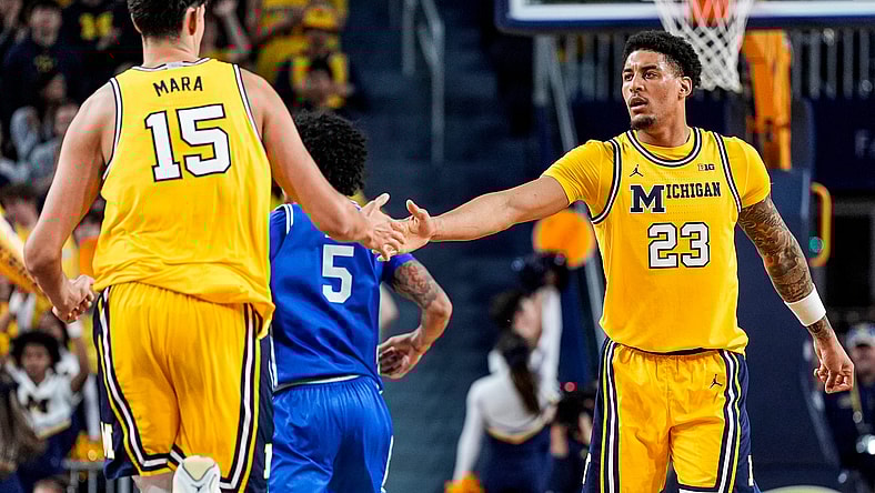 college basketball rankings