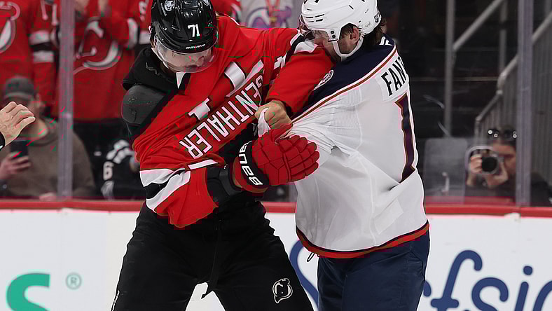 NHL: Columbus Blue Jackets at New Jersey Devils