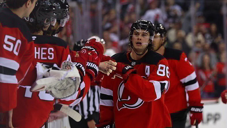 NHL: Dallas Stars at New Jersey Devils