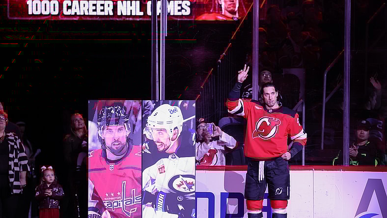 NHL: Dallas Stars at New Jersey Devils