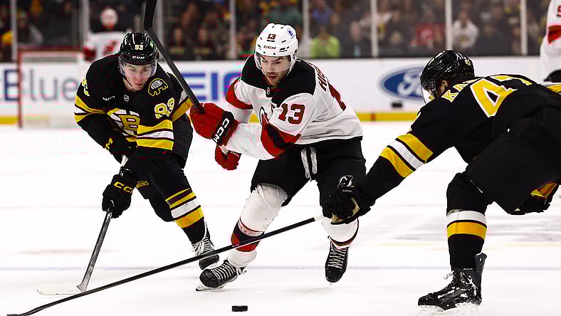 NHL: New Jersey Devils at Boston Bruins