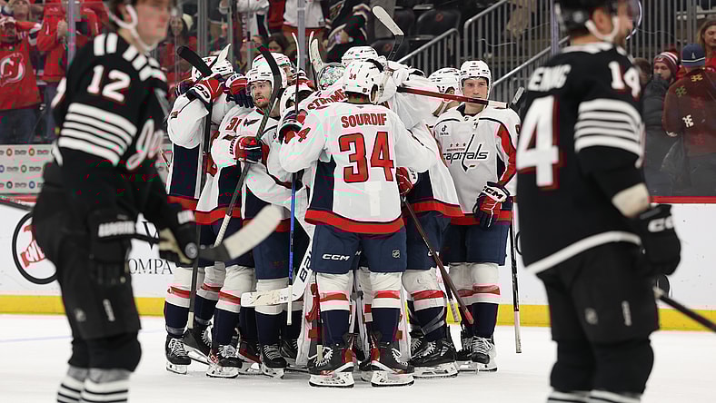 NHL: Washington Capitals at New Jersey Devils