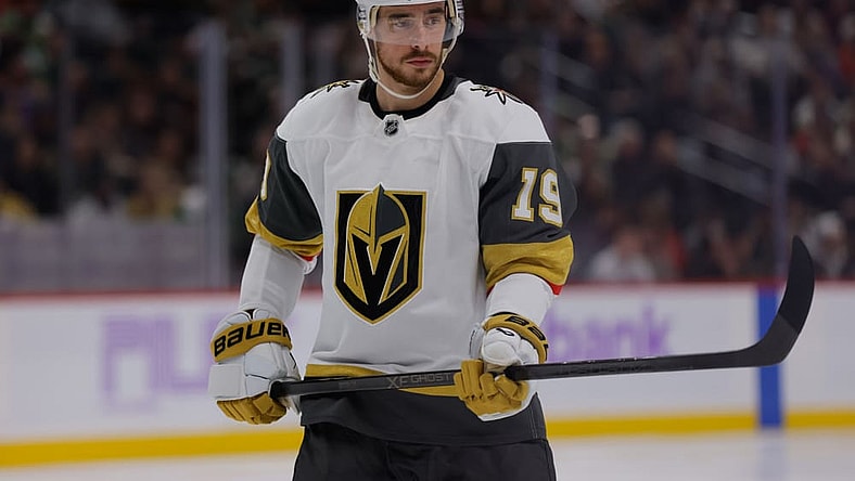 SAINT PAUL, MN - NOVEMBER 16: Vegas Golden Knights right wing Reilly Smith (19) looks on during the third period of an NHL game between the Vegas Golden Knights and Minnesota Wild on November 16th, 2025, at the Grand Casino Arena in St. Paul, MN. (Photo by Bailey Hillesheim/Icon Sportswire)