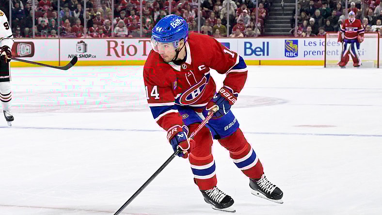 NHL: Chicago Blackhawks at Montreal Canadiens