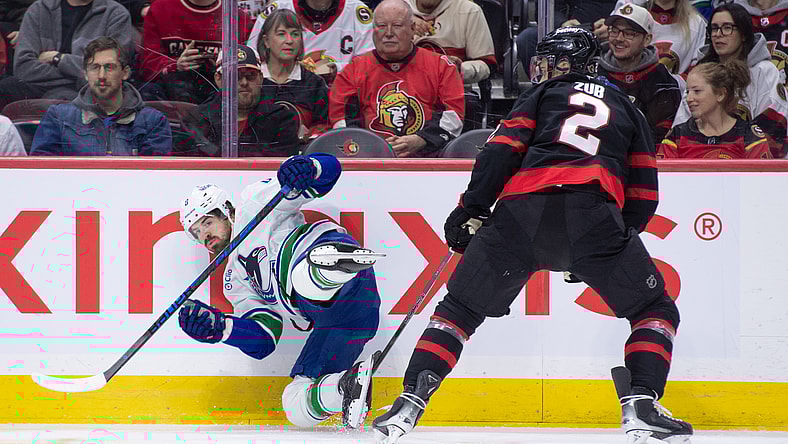 NHL: Vancouver Canucks at Ottawa Senators