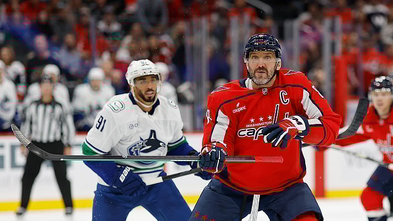 NHL: Vancouver Canucks at Washington Capitals