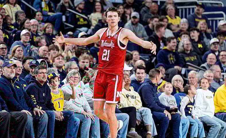 college basketball rankings