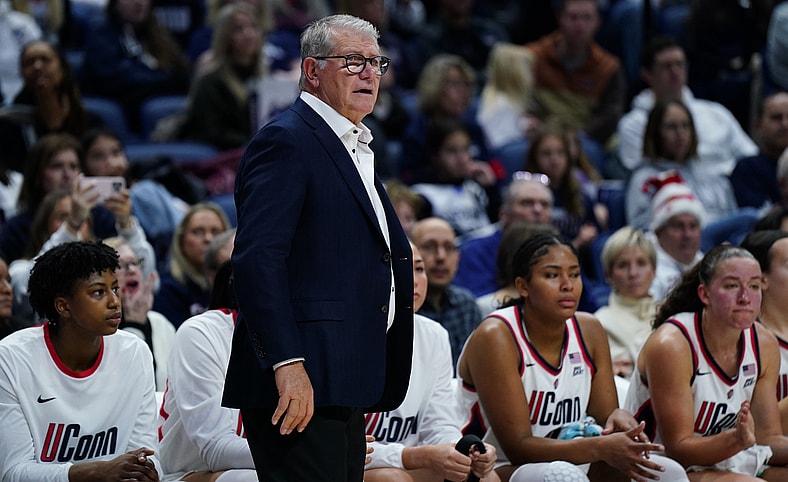 college basketball rankings