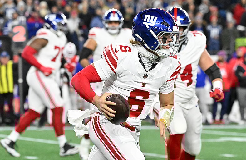NFL: New York Giants at New England Patriots