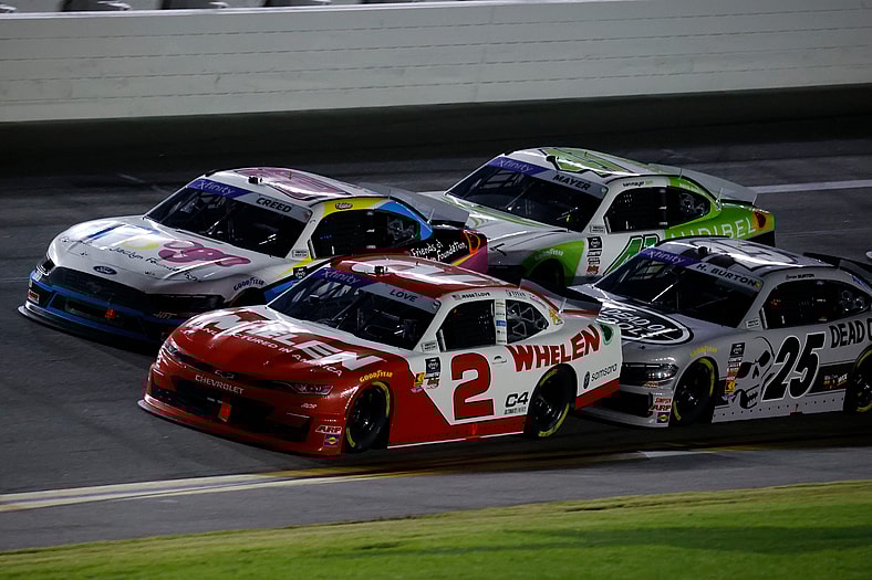 NASCAR Xfinity: United Rentals 300