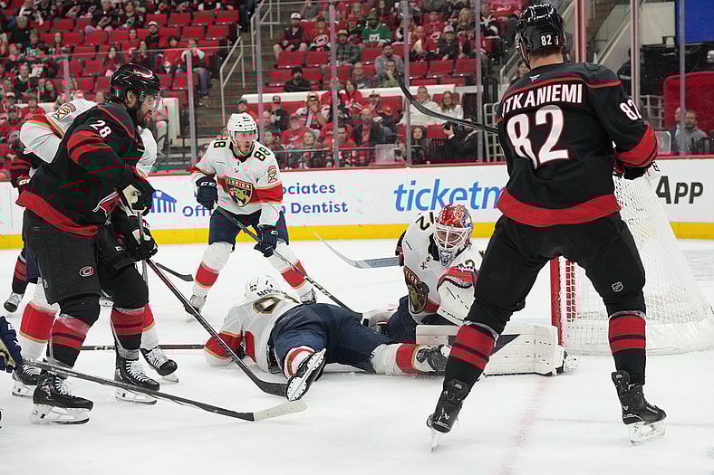 NHL: Stanley Cup Playoffs-Florida Panthers at Carolina Hurricanes