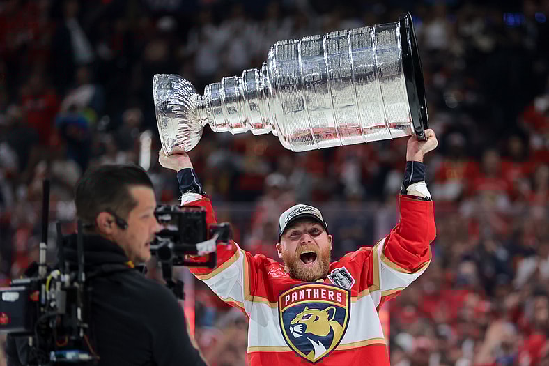 NHL: Stanley Cup Final-Edmonton Oilers at Florida Panthers