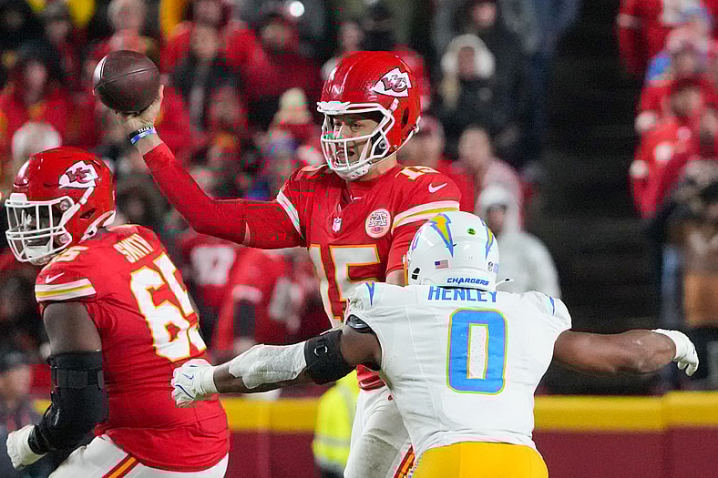 NFL: Los Angeles Chargers at Kansas City Chiefs