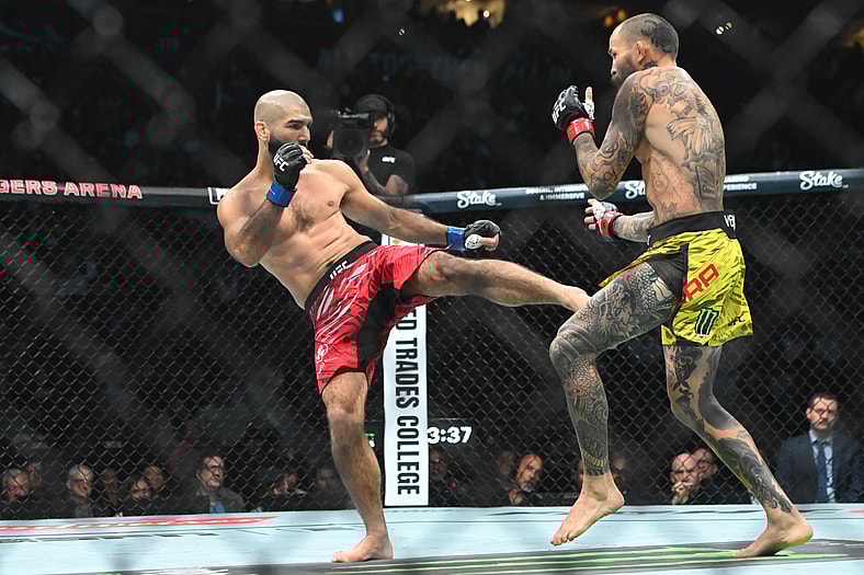 MMA:UFC 格斗之夜 - 温哥华:维拉 vs 扎哈比