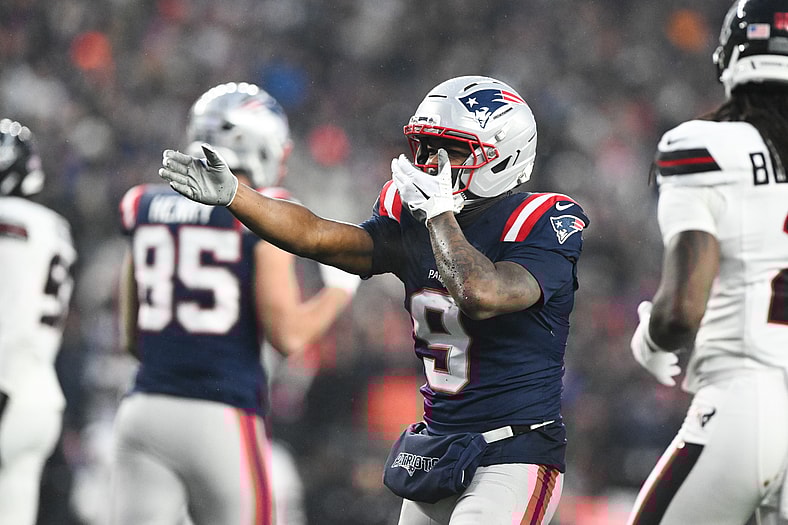 NFL: AFC Divisional Round-Houston Texans at New England Patriots