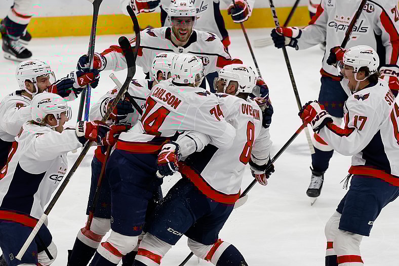 NHL: Washington Capitals at New York Islanders