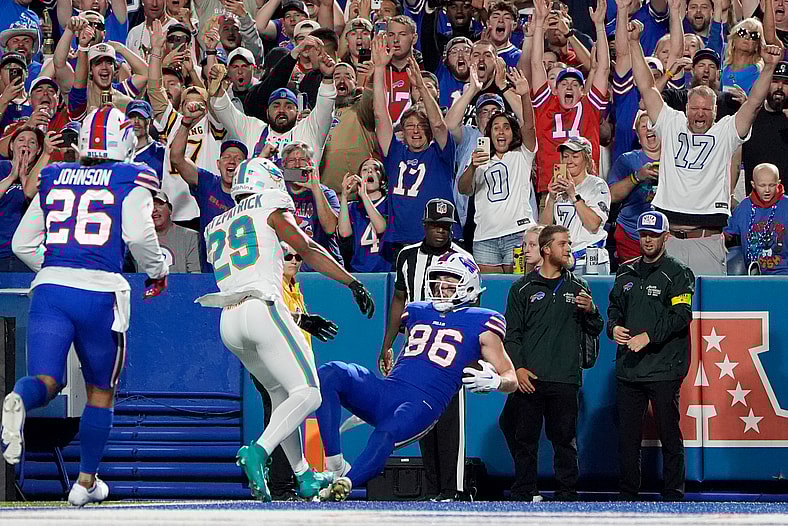 Thursday Night Football, Miami Dolphins vs Buffalo Bills