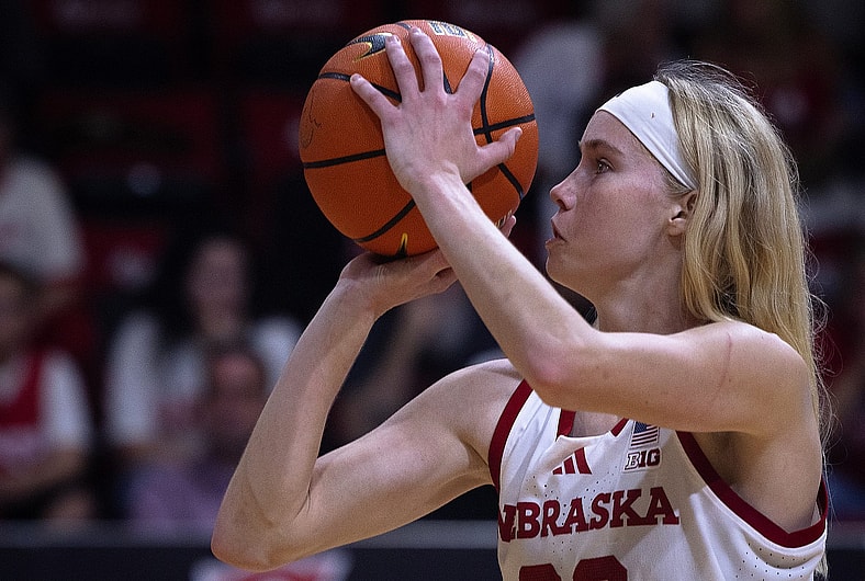 college basketball rankings