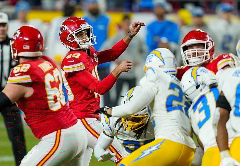 Kansas City Chiefs schedule predictions 2025, Chiefs predictions