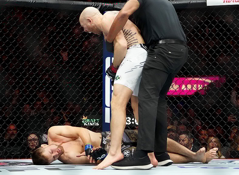 ufc featherweight rankings